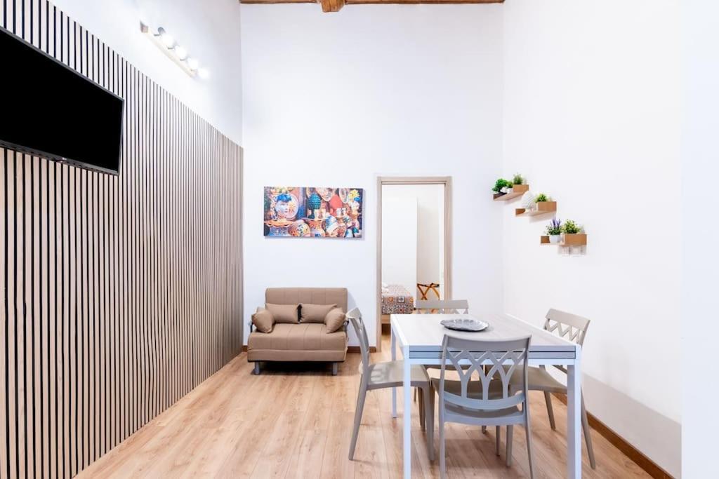 Cappuccini 62 House Apartment ปาแลร์โม ภายนอก รูปภาพ